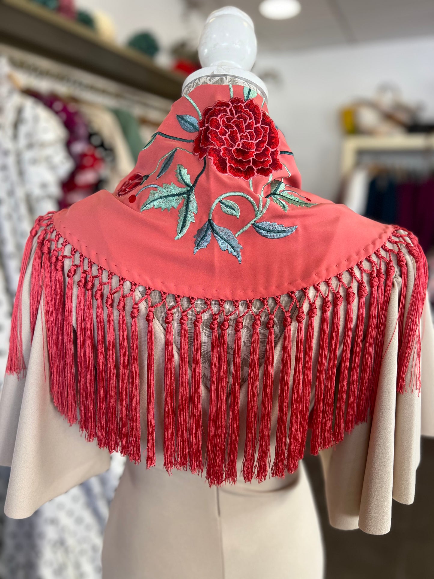 Mantón Clavel Coral