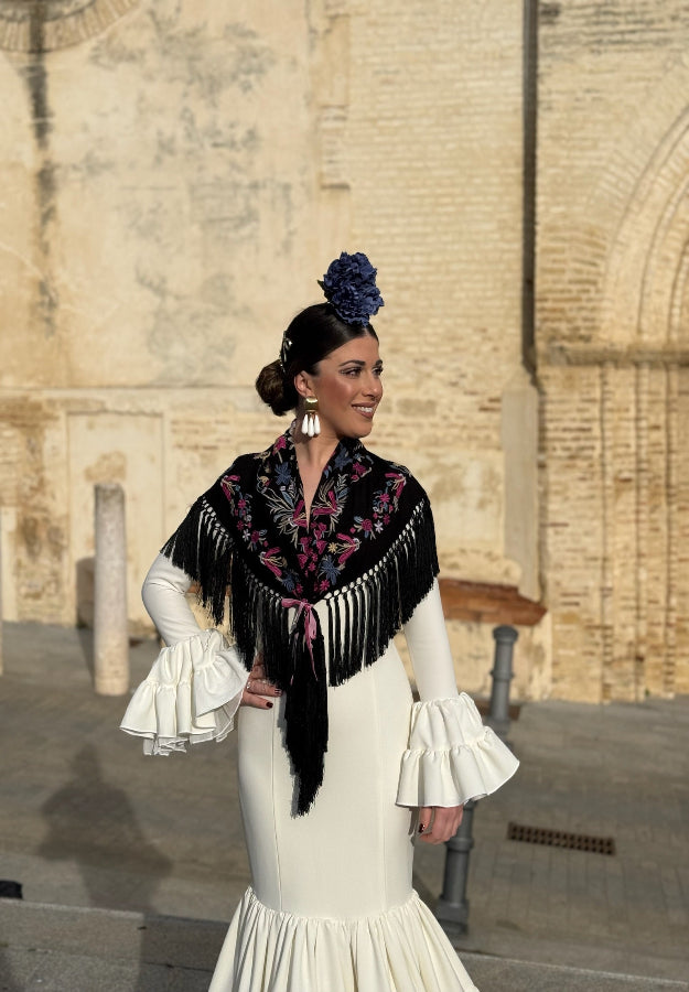 Mantón Triana negro