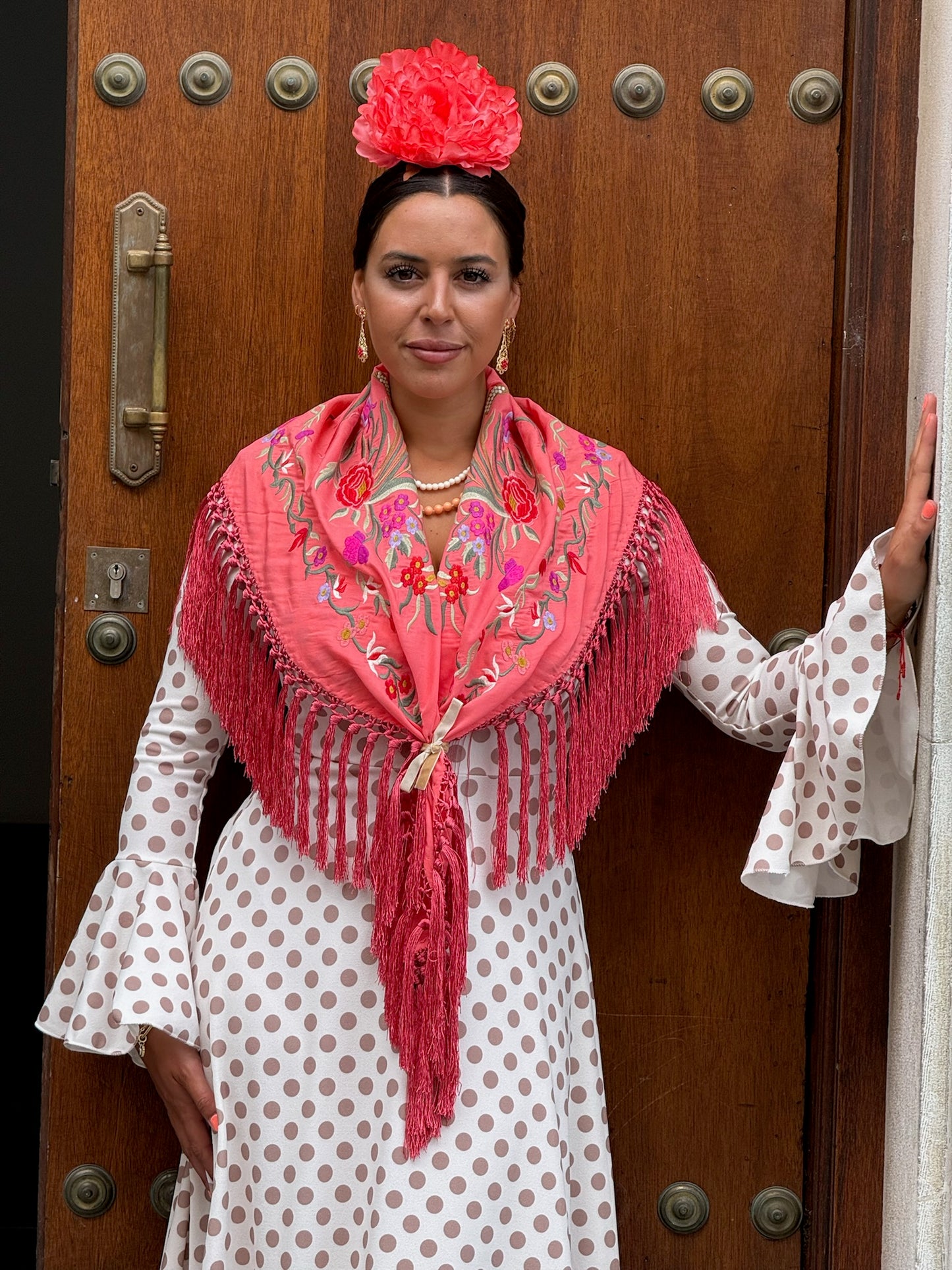 TRAJE FLAMENCA MACARENA BEIGE Y NUDE