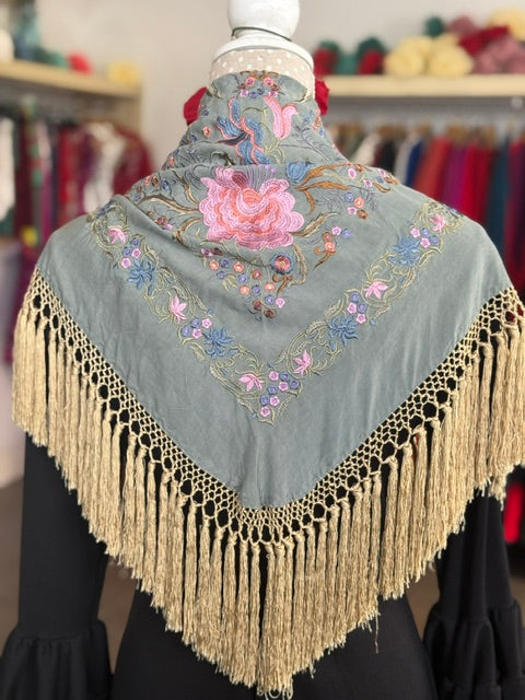 Mantón Cantillana Gris y Dorado