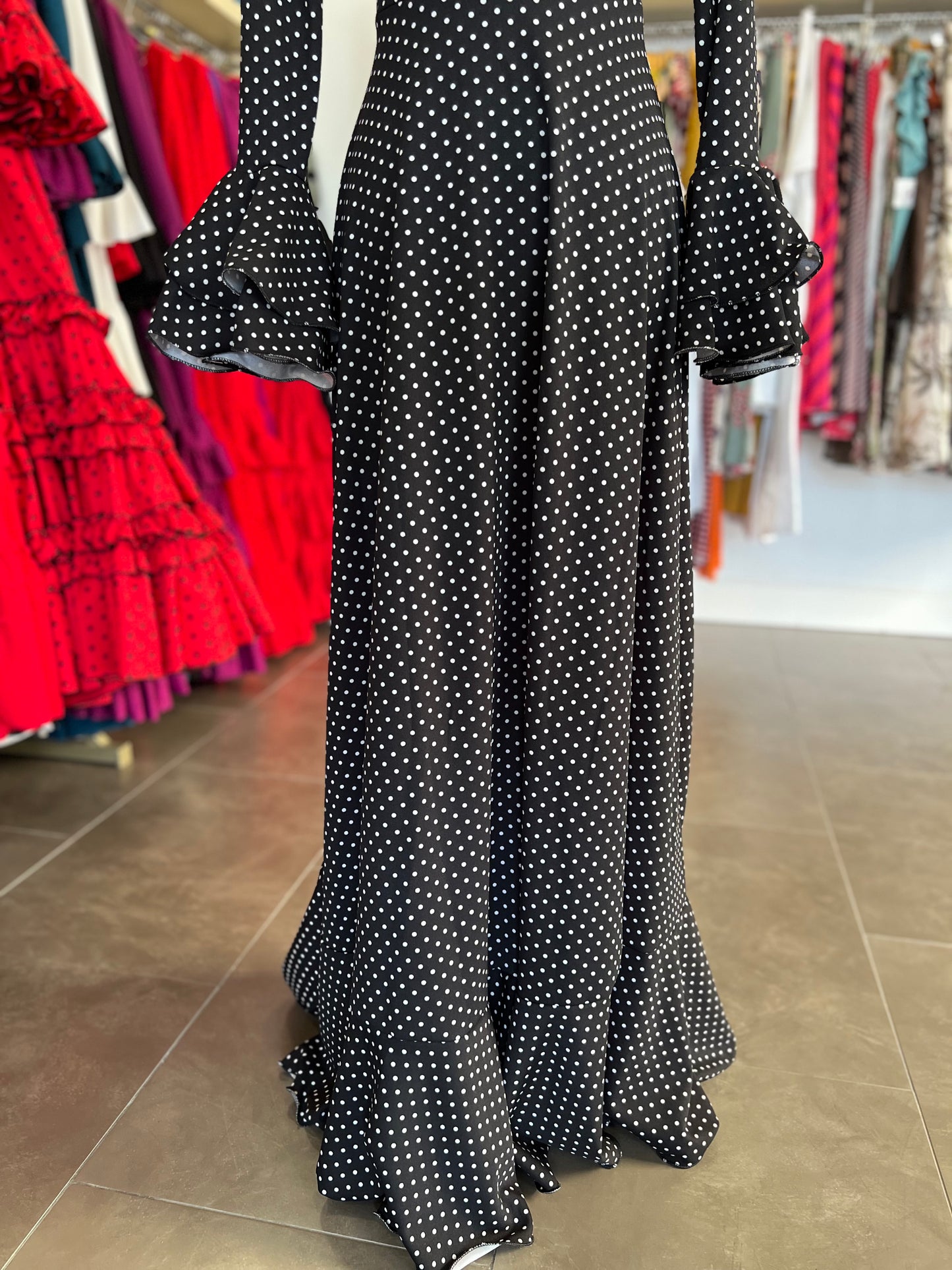 Traje Flamenca Almeria Negro