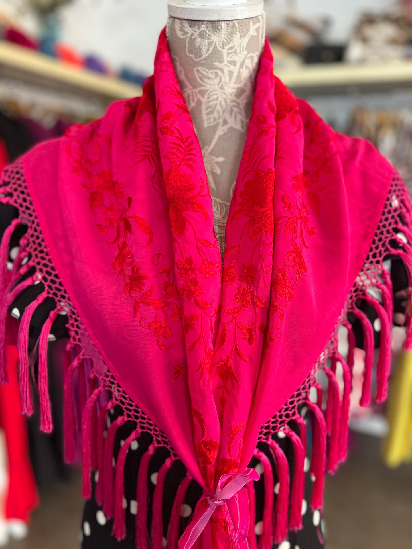 Mantón Cantillana Fucsia