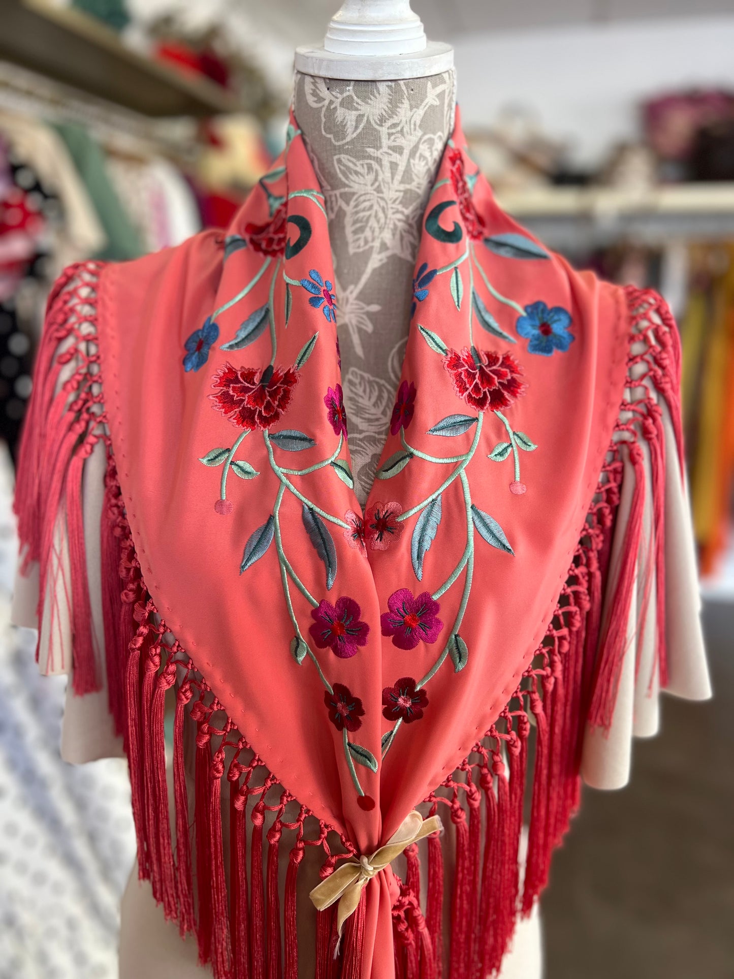 Mantón Clavel Coral