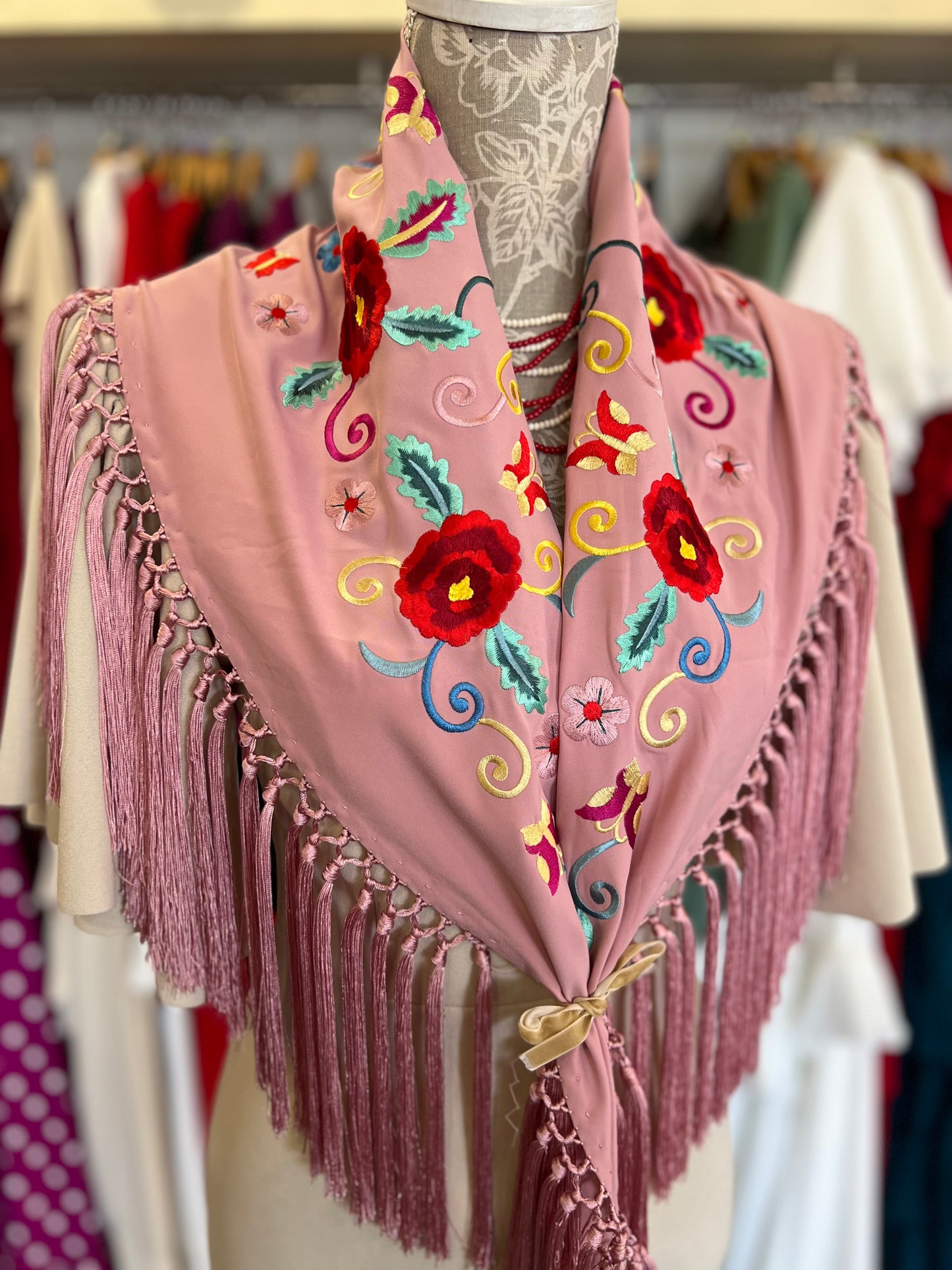 Mantón Granada Rosa Maquillaje