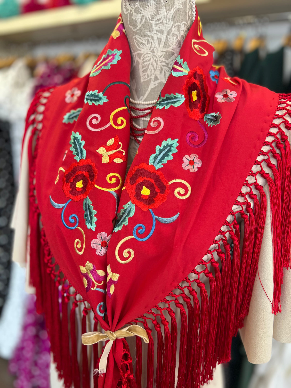 Mantón Granada Rojo