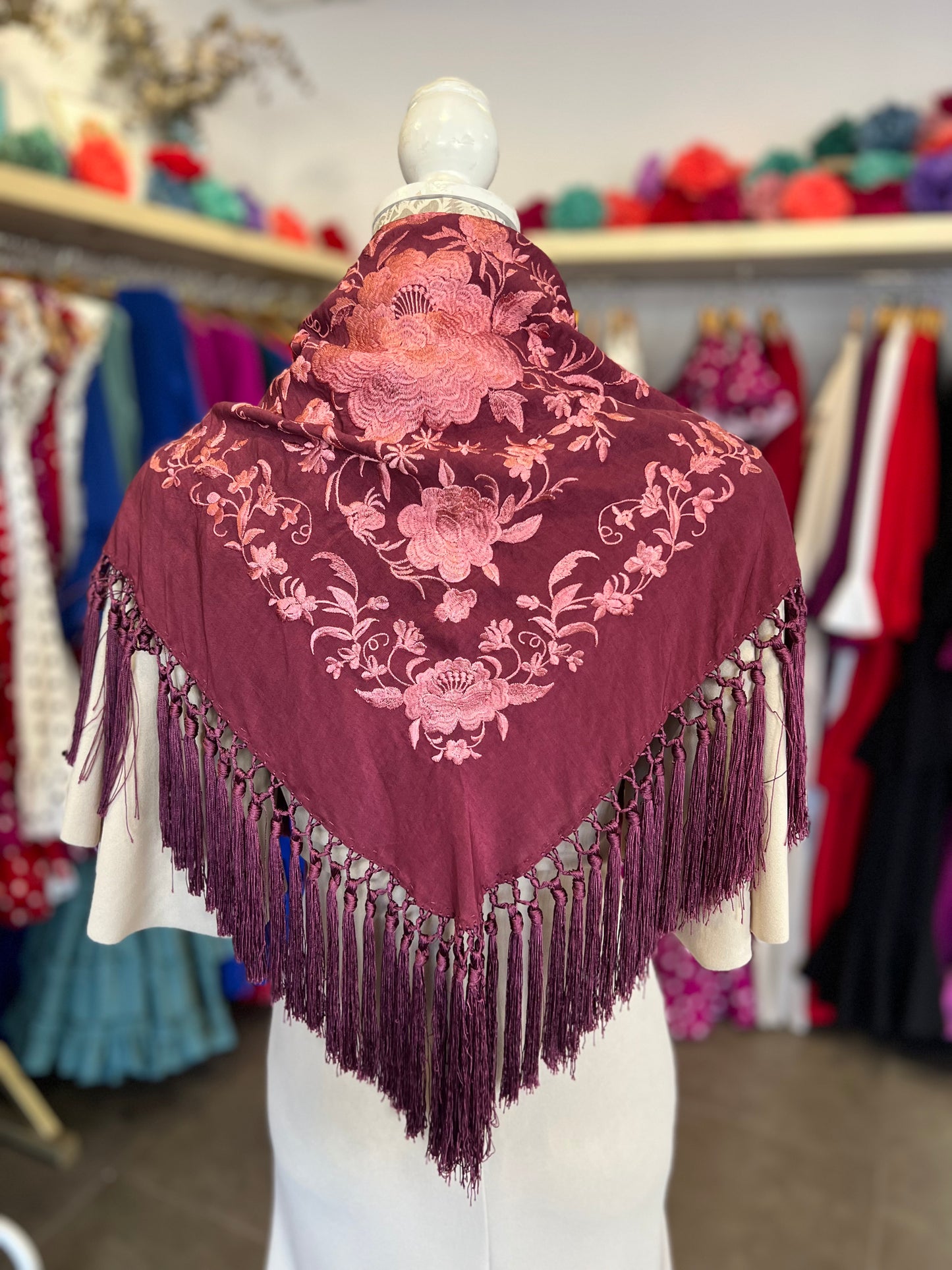 Mantón Cantillana Morado Tinto