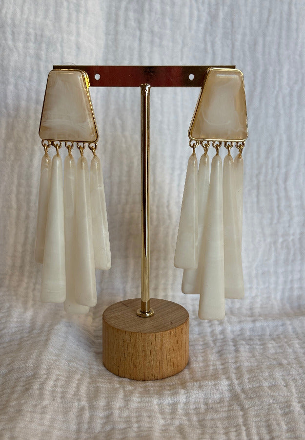 Pendiente Rosario beige