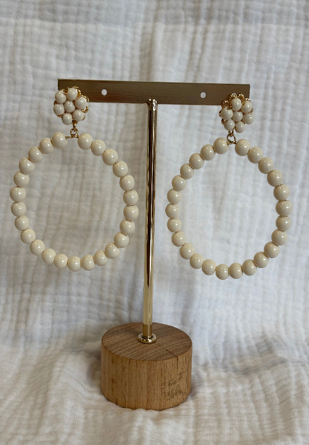 Pendiente Maca beige