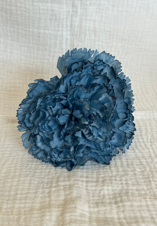Clavel azul