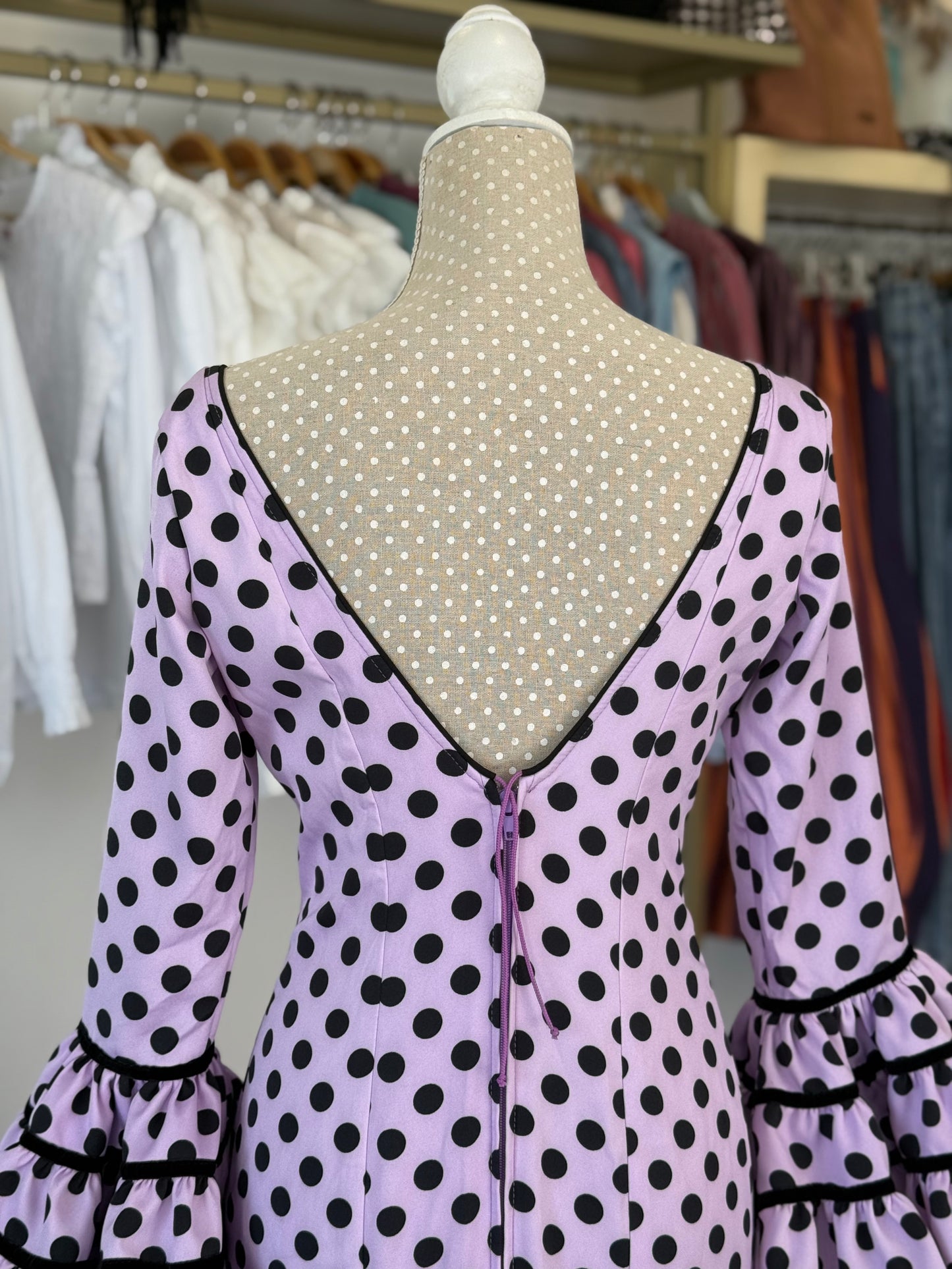 Traje flamenca Écija lila