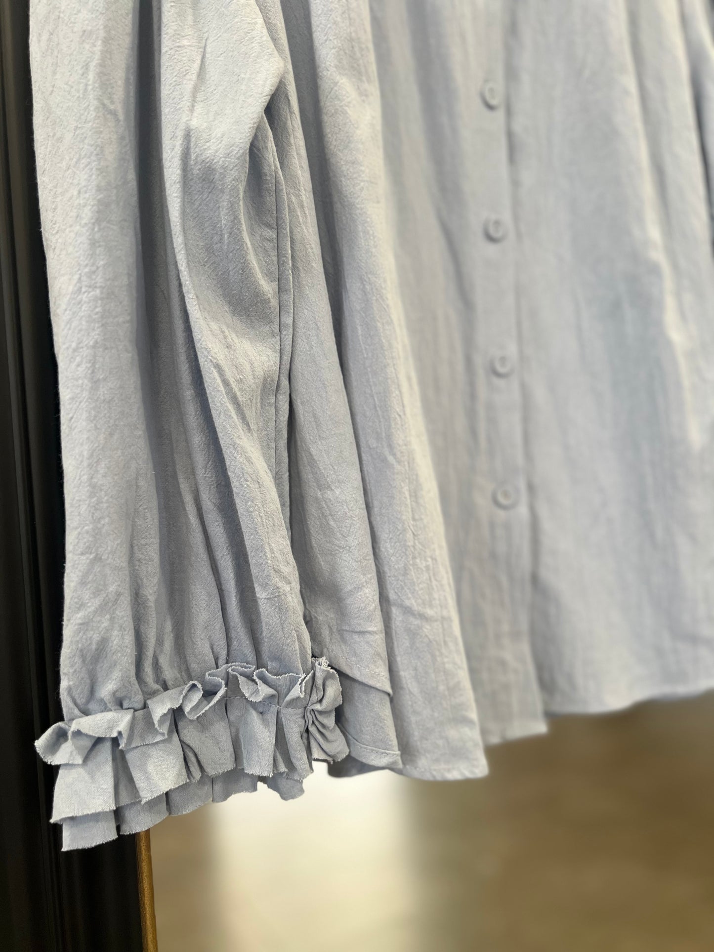 Camisa Abril Celeste Claro