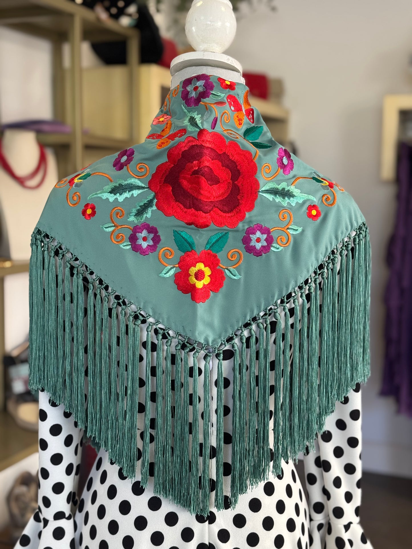 Mantón Celia verde agua oscuro