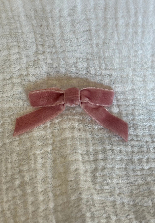 Broche lazo terciopelo rosa