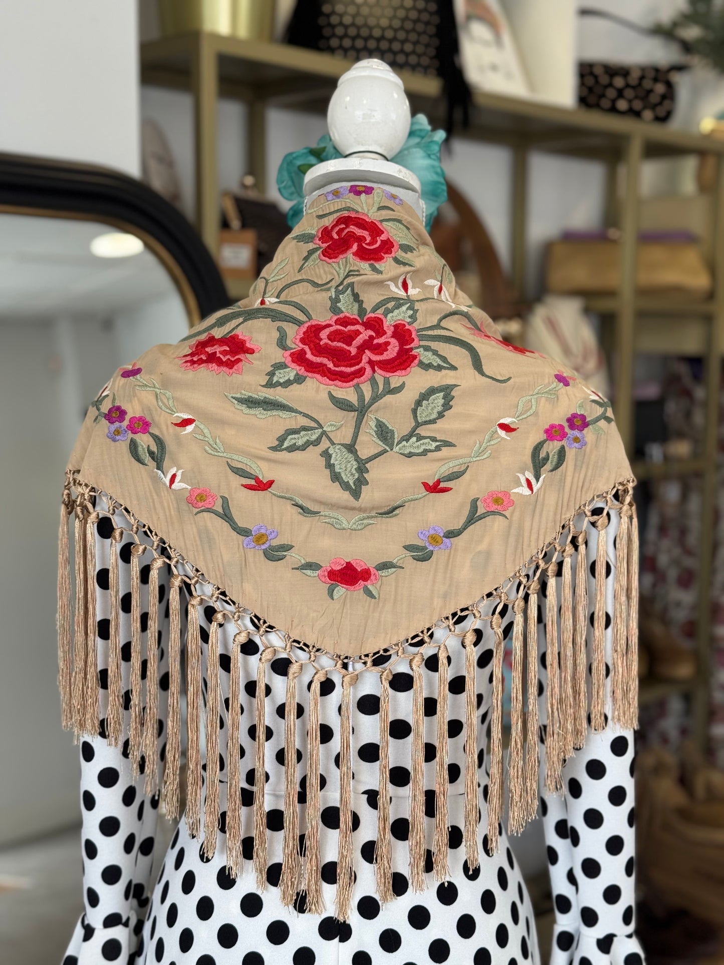 Mantón Lucía Camel