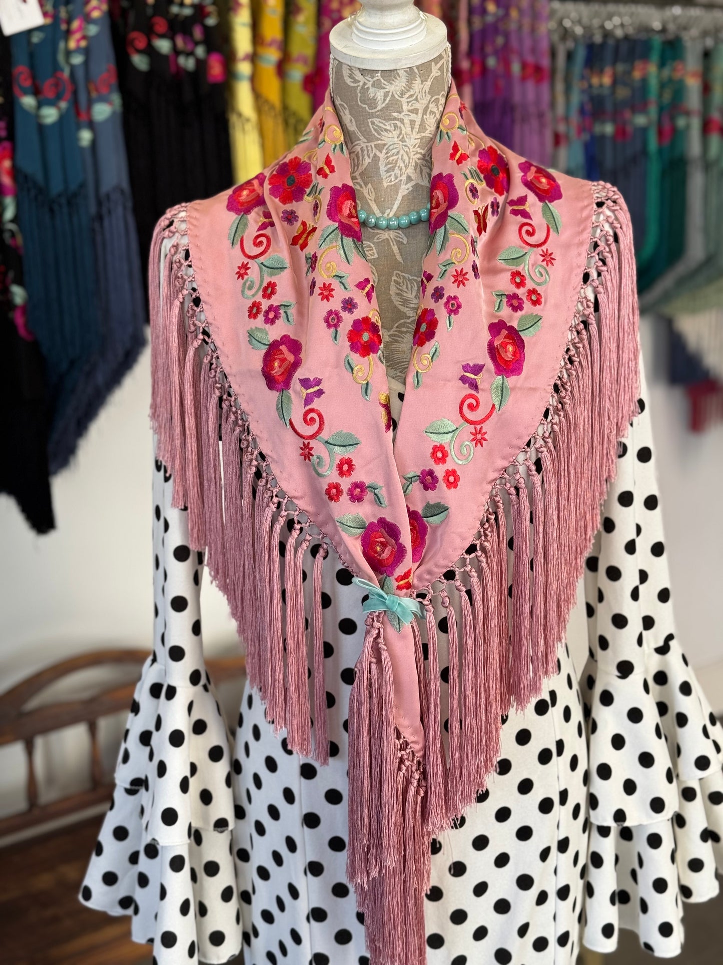 Mantón María rosa bebe