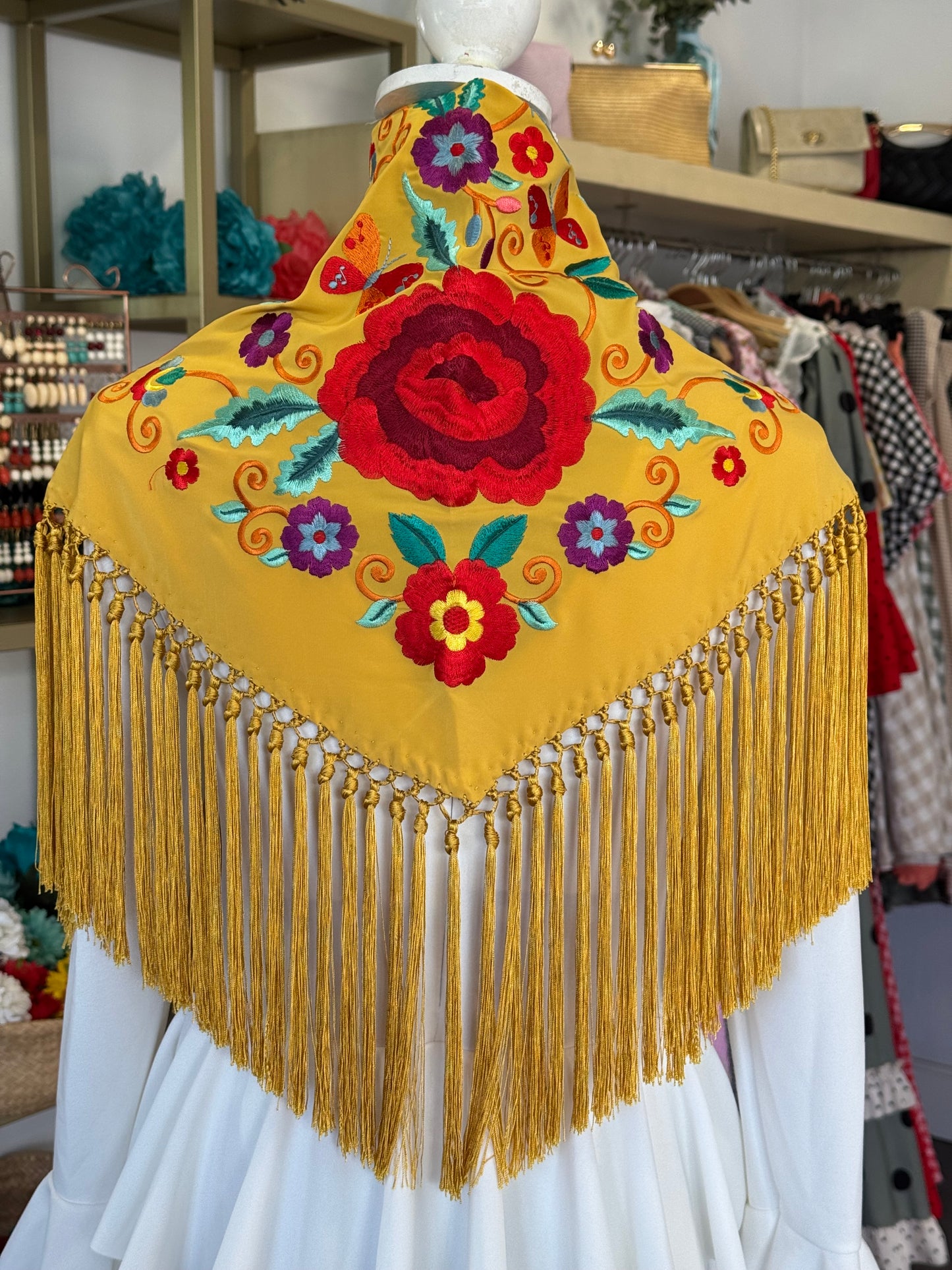 Mantón Celia mostaza