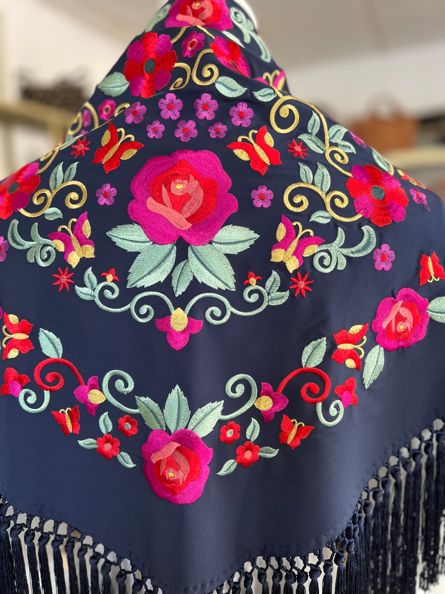 Mantón Jimena Azul Marino