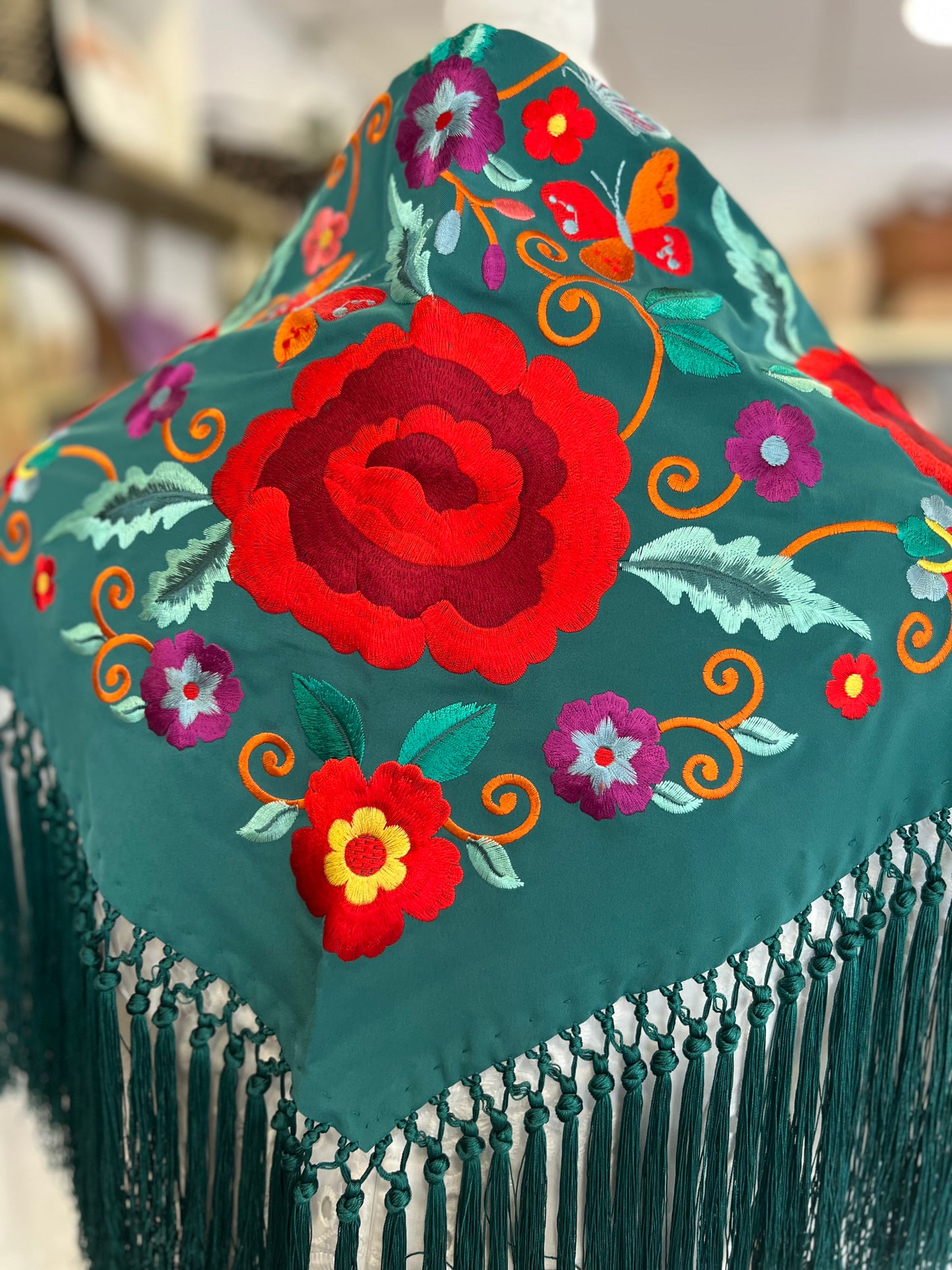 Mantón Celia Verde Oscuro