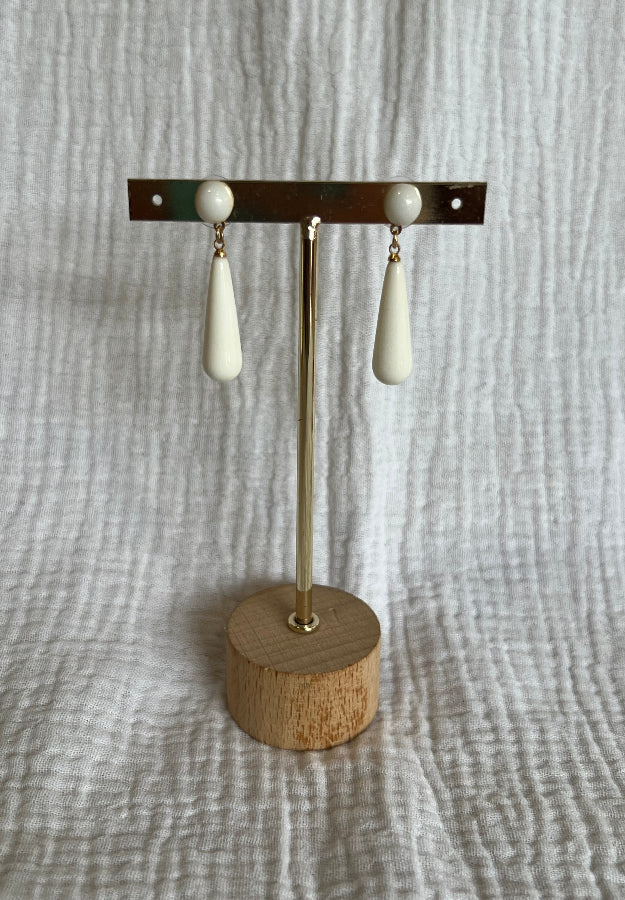 Pendiente Coral Pequeño Beige