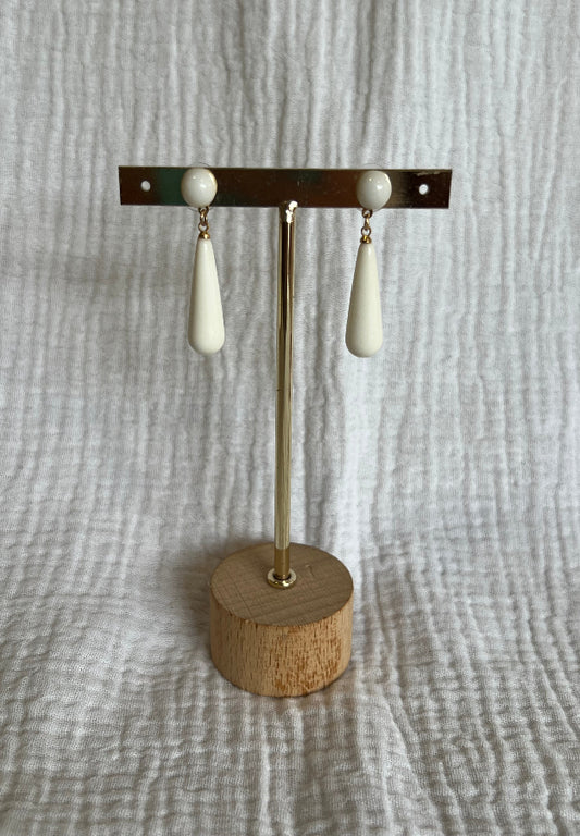 Pendiente Coral Pequeño Beige