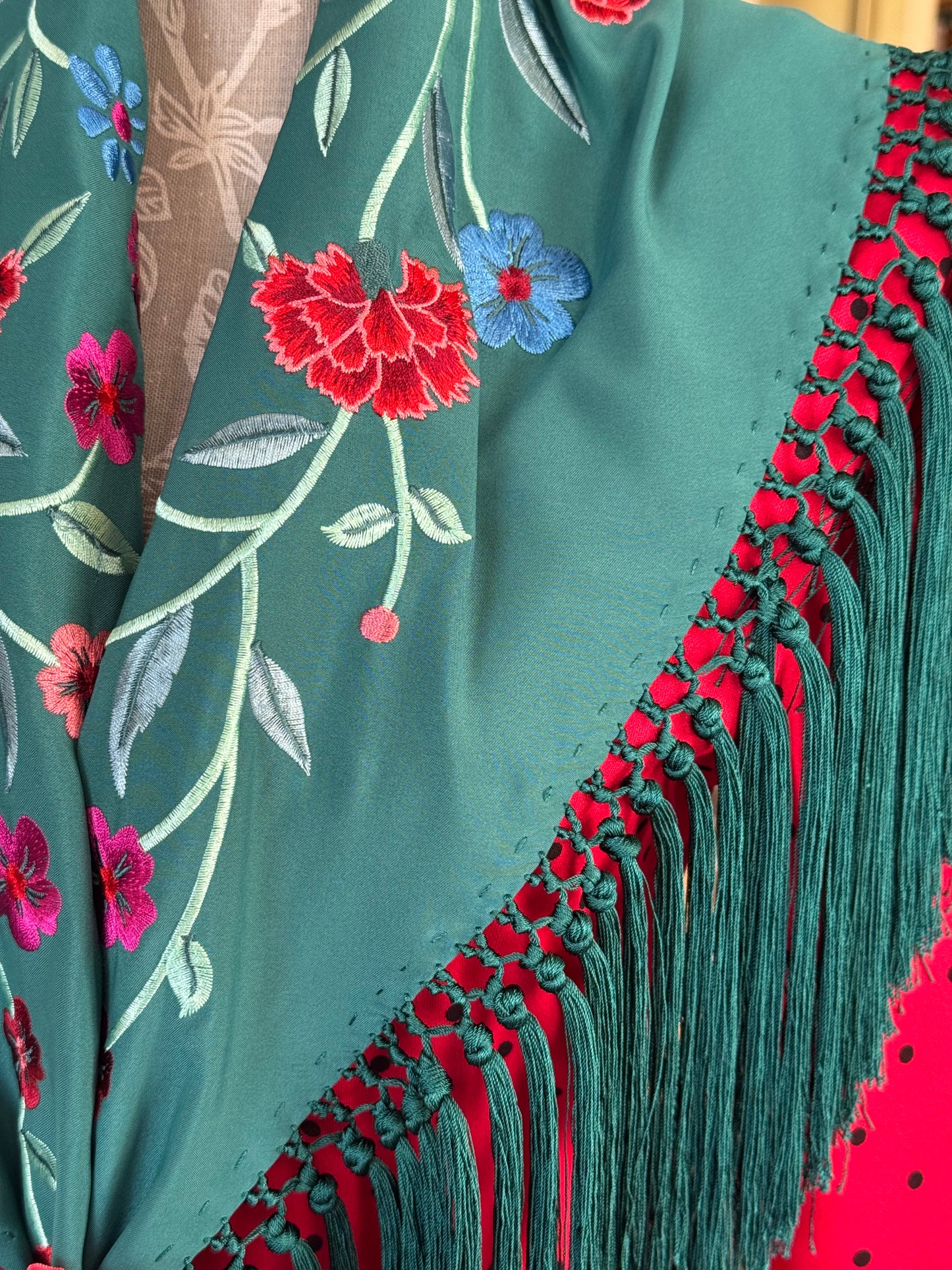 Mantón clavel verde oscuro