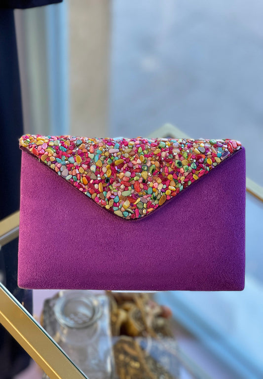 Cartera piedras morada