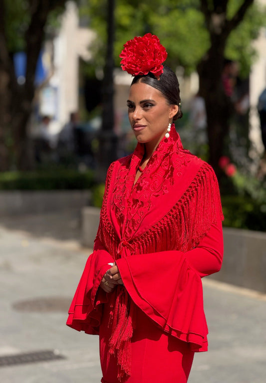Mantón María al tono rojo