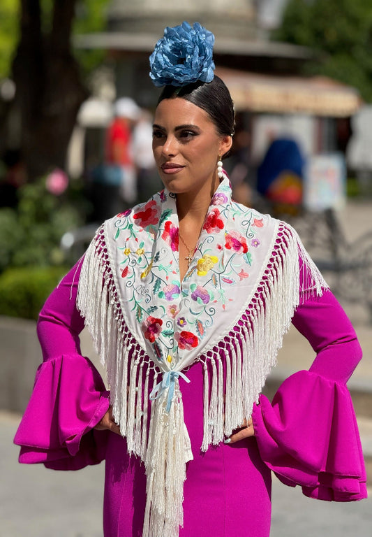 Mantón Carmen blanco roto