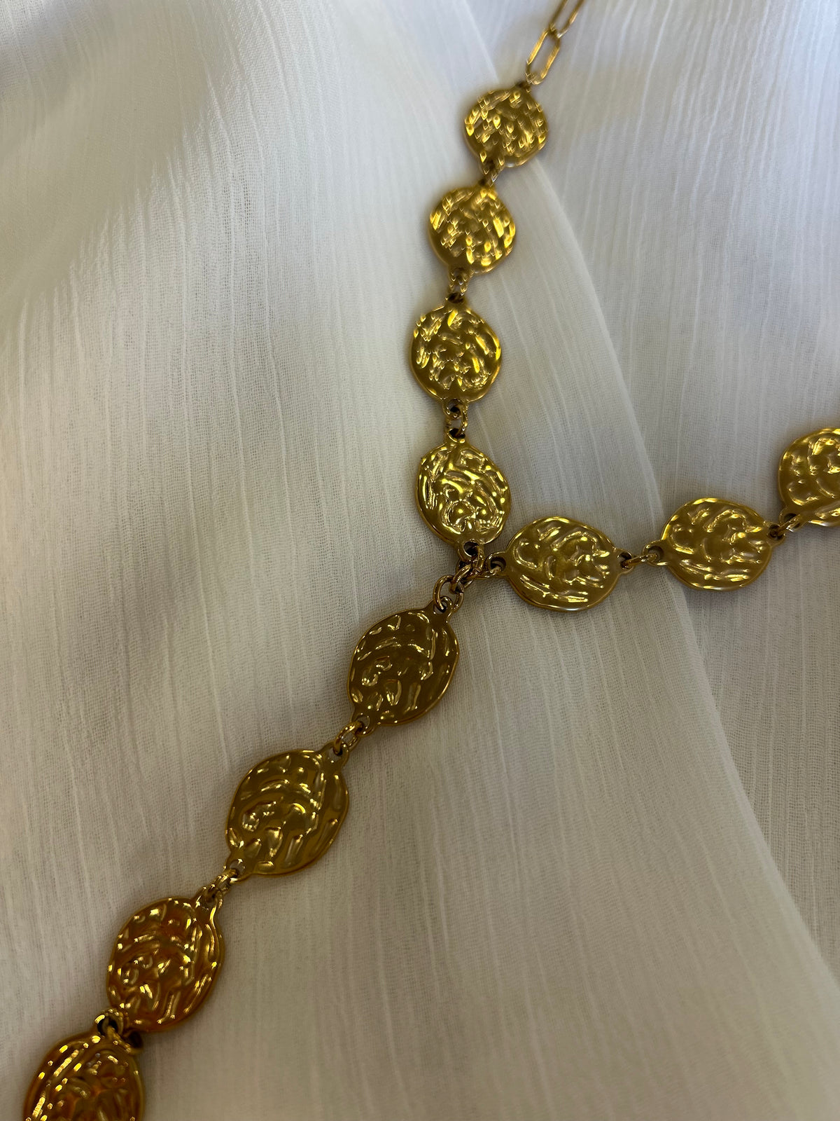 Collar Óvalo Rugoso