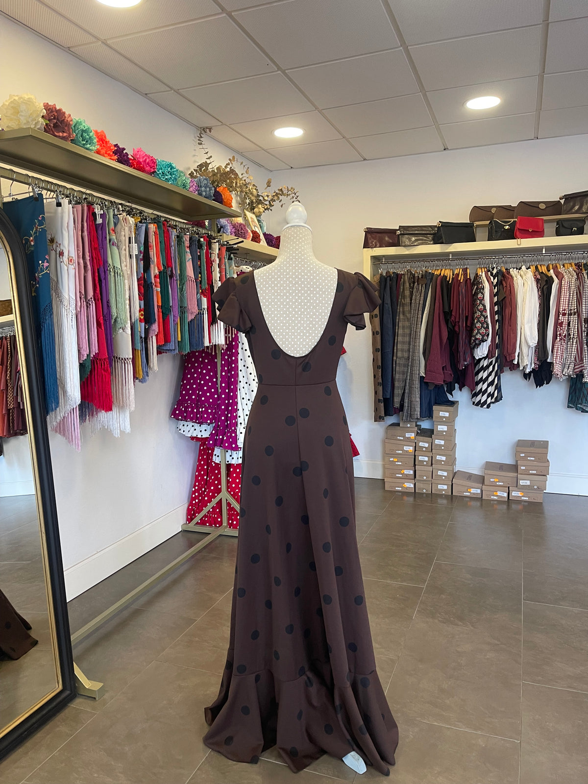 Bata Flamenca Marrón